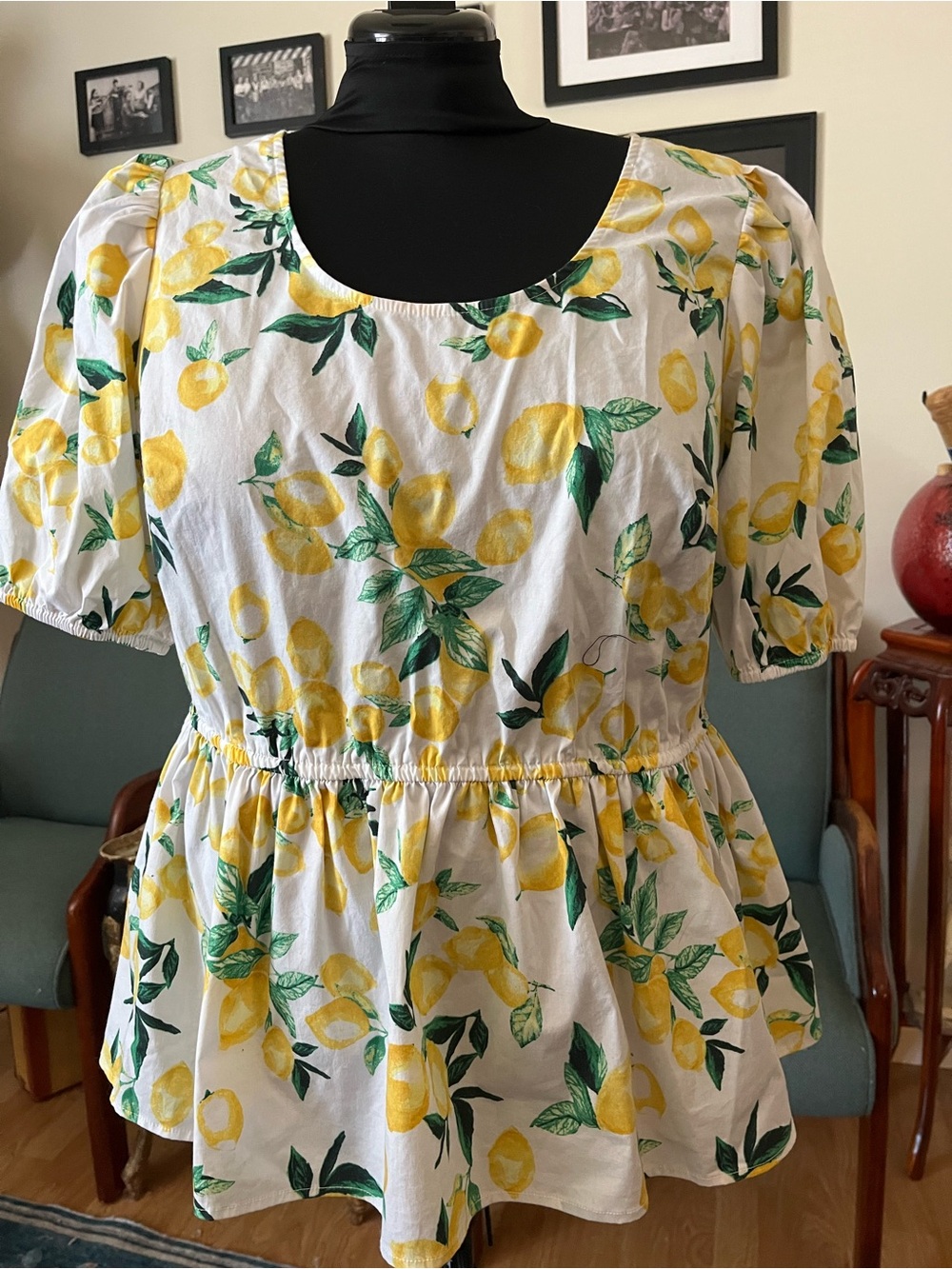 Women’s White Lemon-Print Peplum Tunic Top - White & Yellow